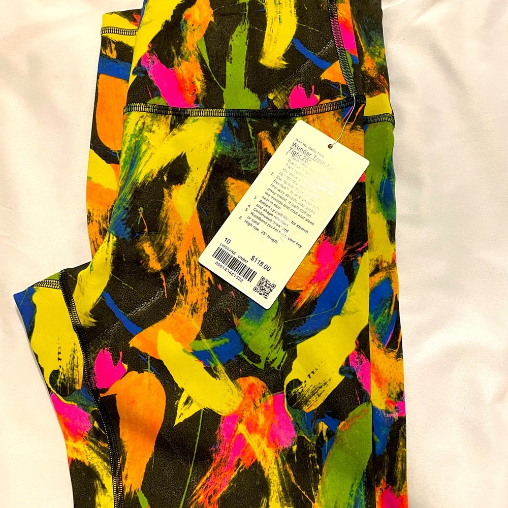 NWT Wunder Train HR Tight 25” Size 10